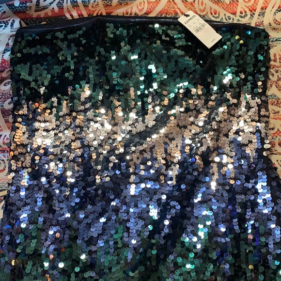 NWT Express Multicolored Sequin Strapless Mini Dress Cocktail Dress $108 - Picture 2 of 15